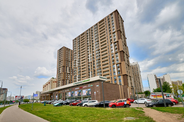 Продам однокомнатную (1-комн.) квартиру, Озёрная ул, 35, Москва г