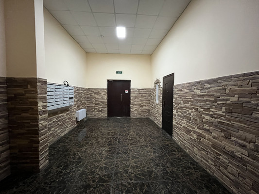 Продам двухкомнатную (2-комн.) квартиру, Дмитровская ул, 8, Базарово д