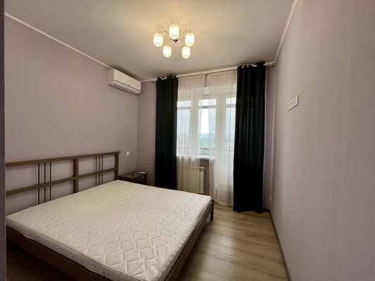 Продам двухкомнатную (2-комн.) квартиру, Дмитровская ул, 8, Базарово д