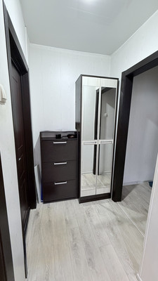 Продам трехкомнатную (3-комн.) квартиру, Маршала Кошевого ул, 40, Волгодонск г