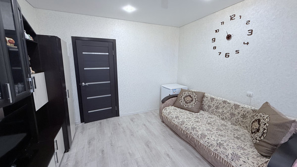 Продам трехкомнатную (3-комн.) квартиру, Маршала Кошевого ул, 40, Волгодонск г