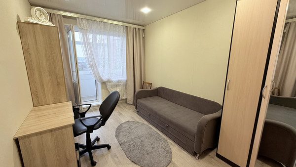 Продам трехкомнатную (3-комн.) квартиру, Маршала Кошевого ул, 40, Волгодонск г