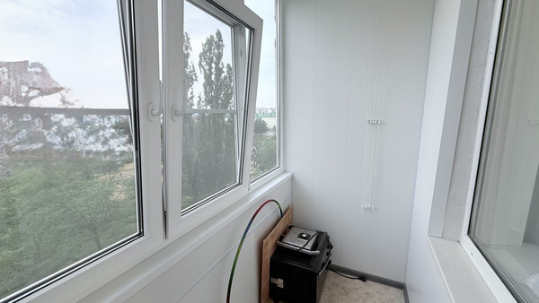 Продам трехкомнатную (3-комн.) квартиру, Маршала Кошевого ул, 40, Волгодонск г