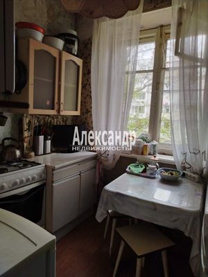 Продам двухкомнатную (2-комн.) квартиру, Им А.К.Харитонова ул, 45, Выборг г