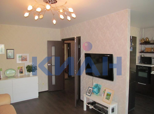 Продам многокомнатную квартиру, Новая Заря ул, 1, Красноярск г