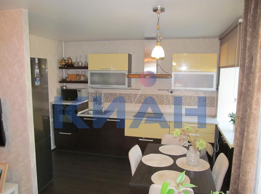 Продам многокомнатную квартиру, Новая Заря ул, 1, Красноярск г