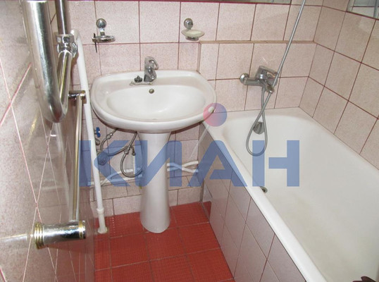 Продам многокомнатную квартиру, Новая Заря ул, 1, Красноярск г