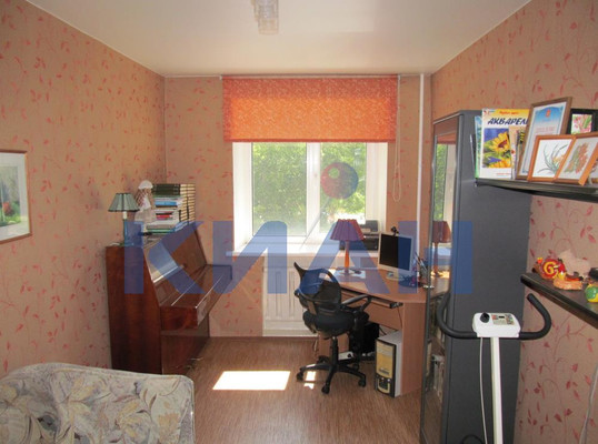 Продам многокомнатную квартиру, Новая Заря ул, 1, Красноярск г