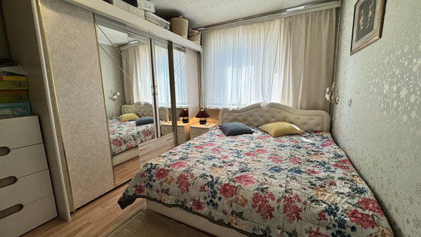 Продам двухкомнатную (2-комн.) квартиру, Малышева ул, 11, Сыктывкар г