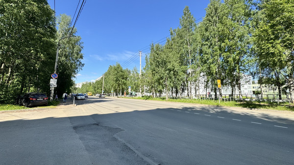 Продам двухкомнатную (2-комн.) квартиру, Малышева ул, 11, Сыктывкар г