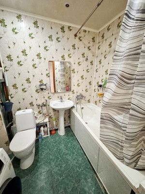 Продам однокомнатную (1-комн.) квартиру, Победы пр-кт, 152/33, Казань г