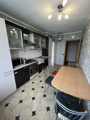 Продам трехкомнатную (3-комн.) квартиру, Еременко ул, 50/2, Ростов-на-Дону г