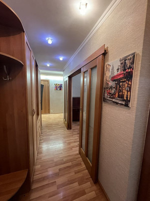 Продам трехкомнатную (3-комн.) квартиру, Еременко ул, 50/2, Ростов-на-Дону г