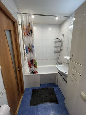 Продам трехкомнатную (3-комн.) квартиру, Еременко ул, 50/2, Ростов-на-Дону г