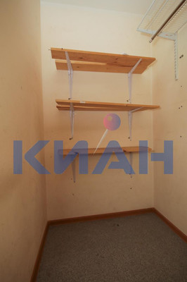 Продам однокомнатную (1-комн.) квартиру, Чернышевского ул, 73, Красноярск г