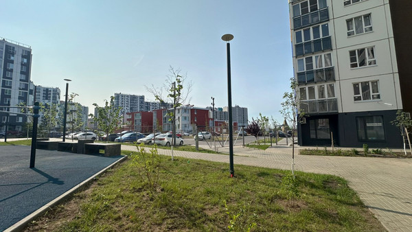 Продам двухкомнатную (2-комн.) квартиру, Еременко ул, 114/1с1, Ростов-на-Дону г