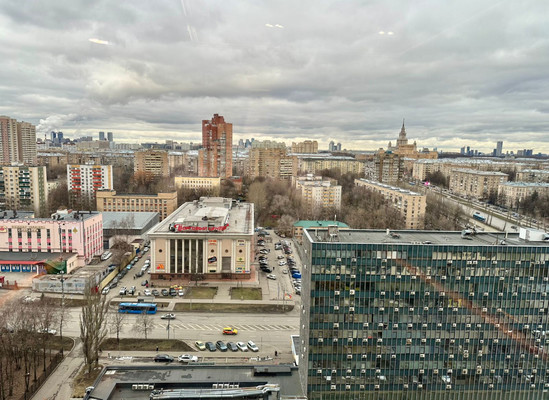 Продам многокомнатную квартиру, Нахимовский пр-кт, 73, Москва г
