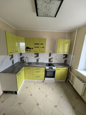 Продам двухкомнатную (2-комн.) квартиру, Сиреневая ул, 1, Озерецкое с