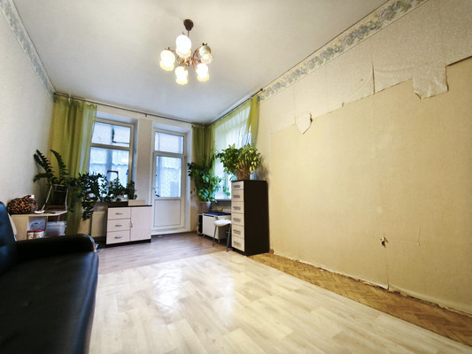 Продам двухкомнатную (2-комн.) квартиру, Кантемировская ул, 31е, Санкт-Петербург г