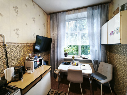 Продам двухкомнатную (2-комн.) квартиру, Кантемировская ул, 31е, Санкт-Петербург г