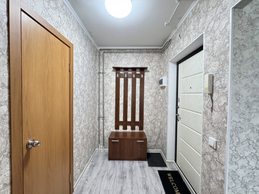Продам однокомнатную (1-комн.) квартиру, Комарова ул, 49, Брянск г
