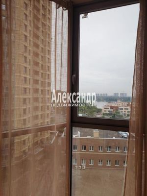 Продам однокомнатную (1-комн.) квартиру, Выборгское ш, 17к4, Санкт-Петербург г
