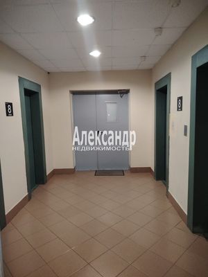 Продам однокомнатную (1-комн.) квартиру, Выборгское ш, 17к4, Санкт-Петербург г
