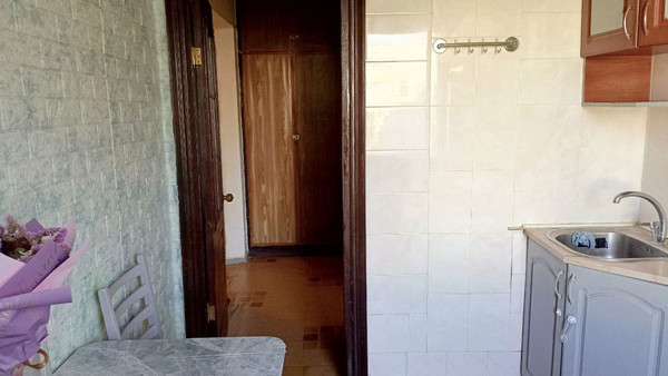 Продам трехкомнатную (3-комн.) квартиру, Куйбышева ул, 13, Симферополь г