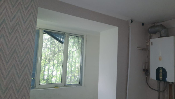 Продам трехкомнатную (3-комн.) квартиру, Маршала Василевского ул, 49, Симферополь г