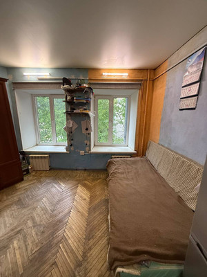 Продам комнату в 3-комн. квартире, Донская ул, 24А, Санкт-Петербург г