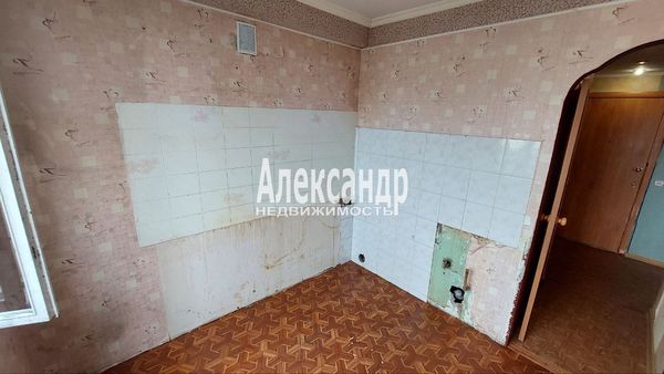 Продам однокомнатную (1-комн.) квартиру, Коммуны ул, 26к1, Санкт-Петербург г