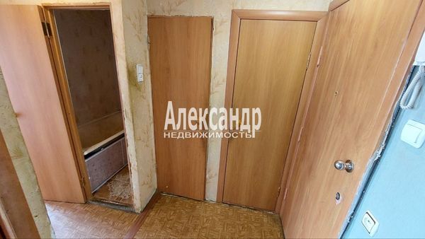 Продам однокомнатную (1-комн.) квартиру, Коммуны ул, 26к1, Санкт-Петербург г