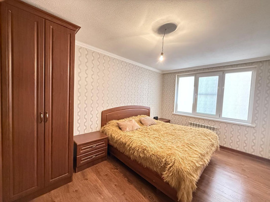 Продам трехкомнатную (3-комн.) квартиру, им. Сижажева М.В. ул, 49, Чегем г