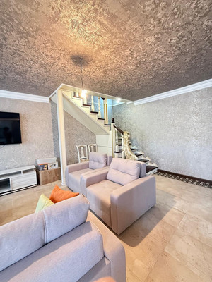 Продам трехкомнатную (3-комн.) квартиру, им. Сижажева М.В. ул, 49, Чегем г