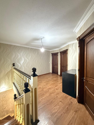 Продам трехкомнатную (3-комн.) квартиру, им. Сижажева М.В. ул, 49, Чегем г