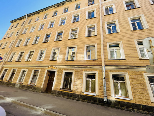Продам комнату в 17-комн. квартире, Лодыгина пер, 7А, Санкт-Петербург г
