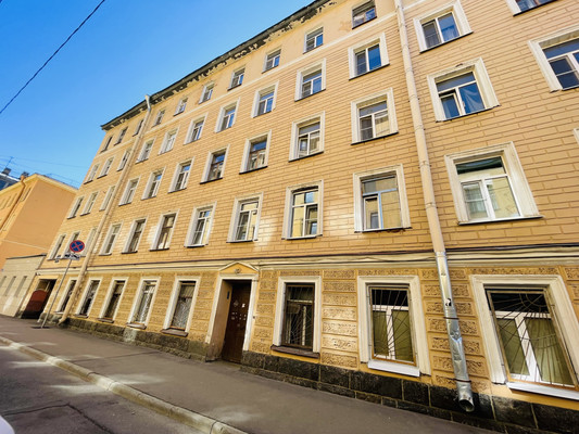 Продам комнату в 17-комн. квартире, Лодыгина пер, 7А, Санкт-Петербург г