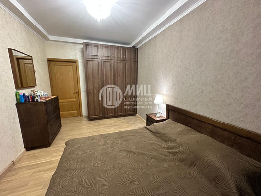 Продам однокомнатную (1-комн.) квартиру, Цимлянская ул, 3к1, Москва г