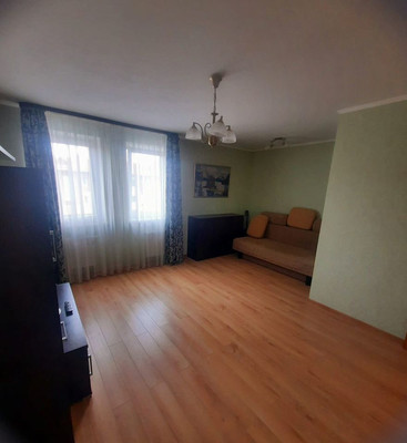 Продам однокомнатную (1-комн.) квартиру, Коммунистическая ул, 54Б, Калининград г