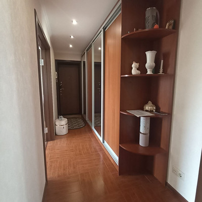 Продам двухкомнатную (2-комн.) квартиру, Пионерская ул, 416, Майкоп г