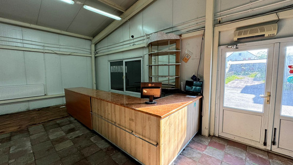 Продам коммерческое помещение 266,6 м2, Багратиона ул, 3Г, Правдинск г