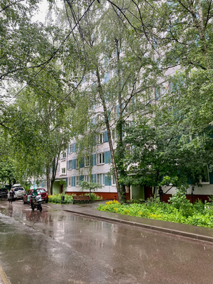 Продам трехкомнатную (3-комн.) квартиру, Конёнкова ул, 11Б, Москва г