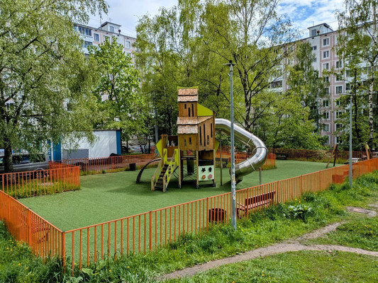 Продам трехкомнатную (3-комн.) квартиру, Голубинская ул, 15к10, Москва г