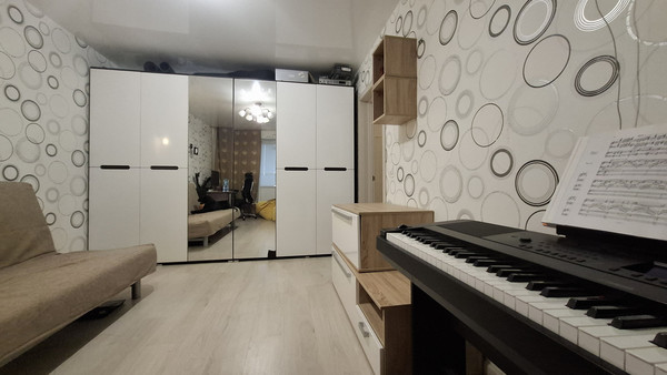 Продам двухкомнатную (2-комн.) квартиру, Кушелевская дор, 7Ак4, Санкт-Петербург г