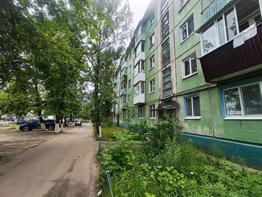 Продам двухкомнатную (2-комн.) квартиру, Литейная ул, 66/87, Брянск г