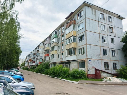 Продам двухкомнатную (2-комн.) квартиру, Орловская ул, 6, Брянск г
