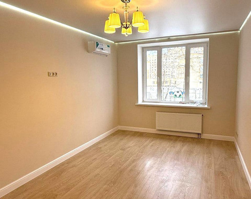Продам двухкомнатную (2-комн.) квартиру, Крымская ул, 11, Раменское г