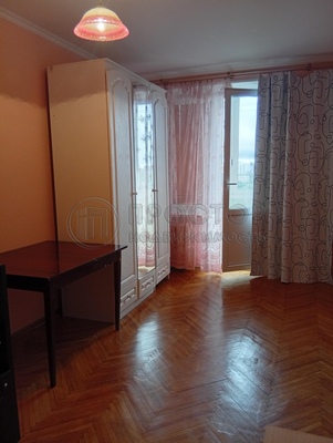 Продам двухкомнатную (2-комн.) квартиру, Криворожская ул, 21к1, Москва г