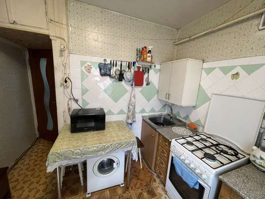 Продам двухкомнатную (2-комн.) квартиру, Юбилейная ул, 17, Люберцы г