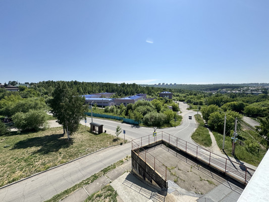 Продам однокомнатную (1-комн.) квартиру, Багратиона ул, 51, Иркутск г